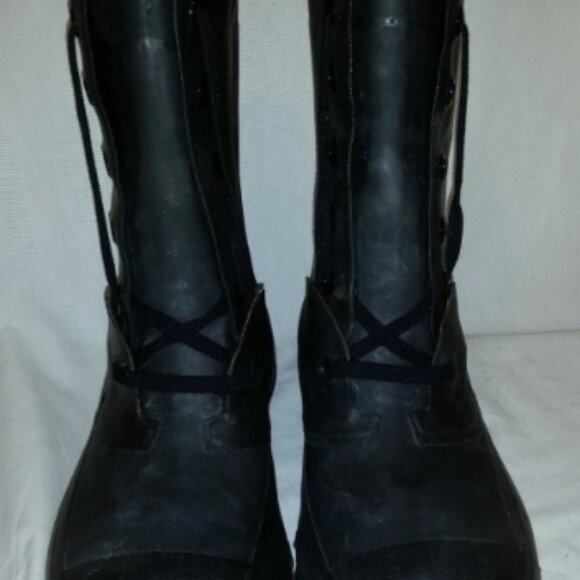 EXTREME ARCTIC COLD WEATHER sz8/NARROW MICKEY MOUSE BUNNY BLACK BOOTS NO VALVE